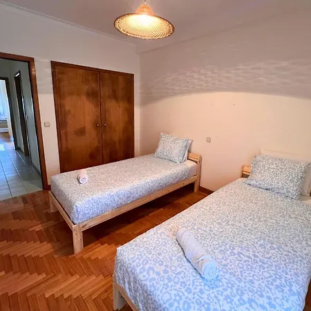 Lourenca - 2 Apartment *